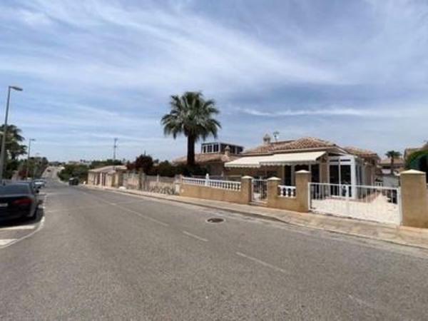 Casa o chalet independiente en Villamartín, Orihuela photo 1