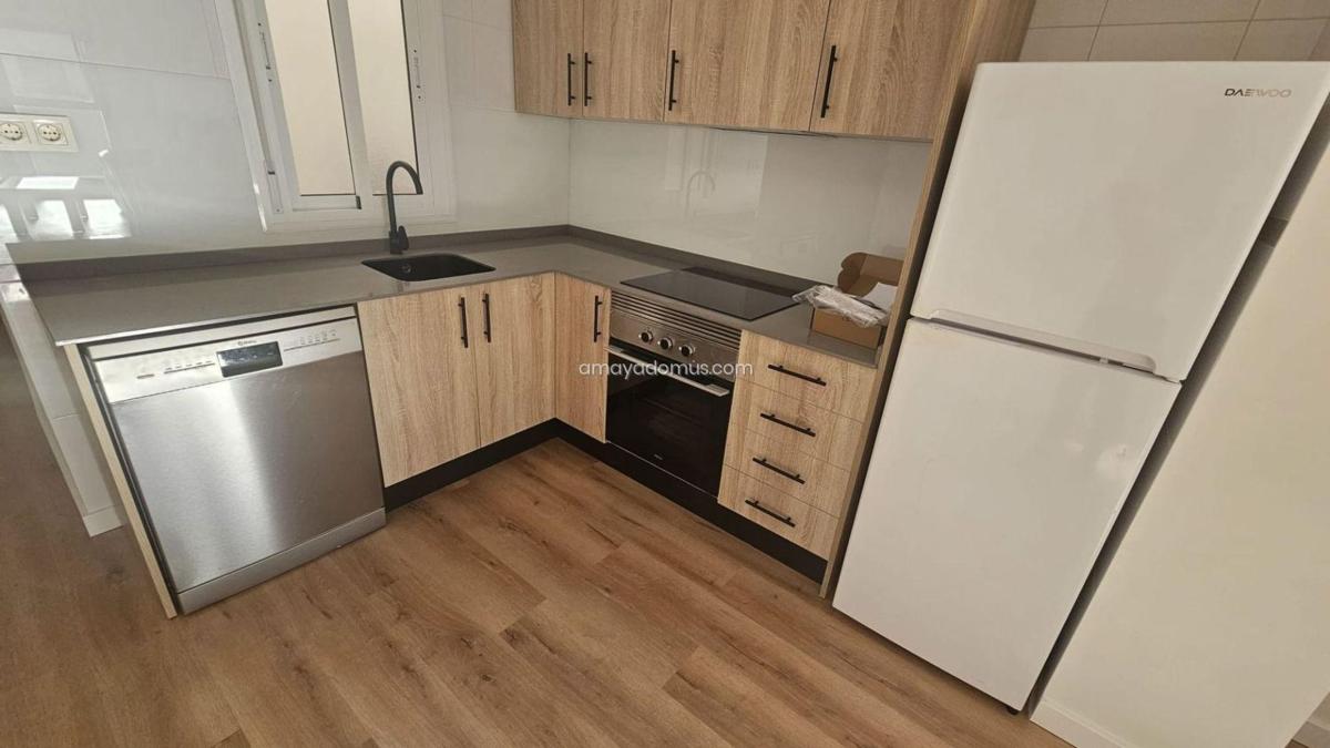Venta de piso en Piso en Avenida de Alicante, Centro, Mutxamel, Mutxamel
photo 4
