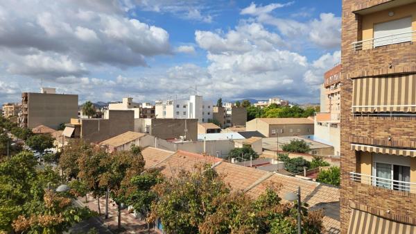 Venta de piso en Piso en Calle Poeta Miguel Hernández, Alcalde Felipe Mallol, San Vicente del Raspeig, San Vicente del Raspeig
thumbnail 2