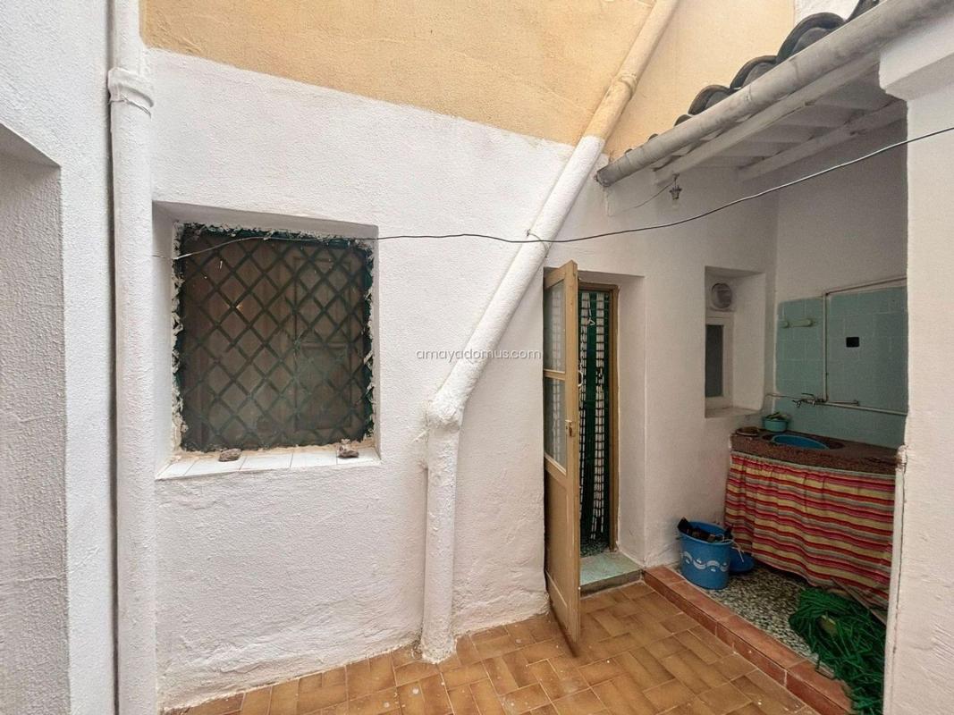 Недвижимость на продажу и в аренду в Испании photo 5