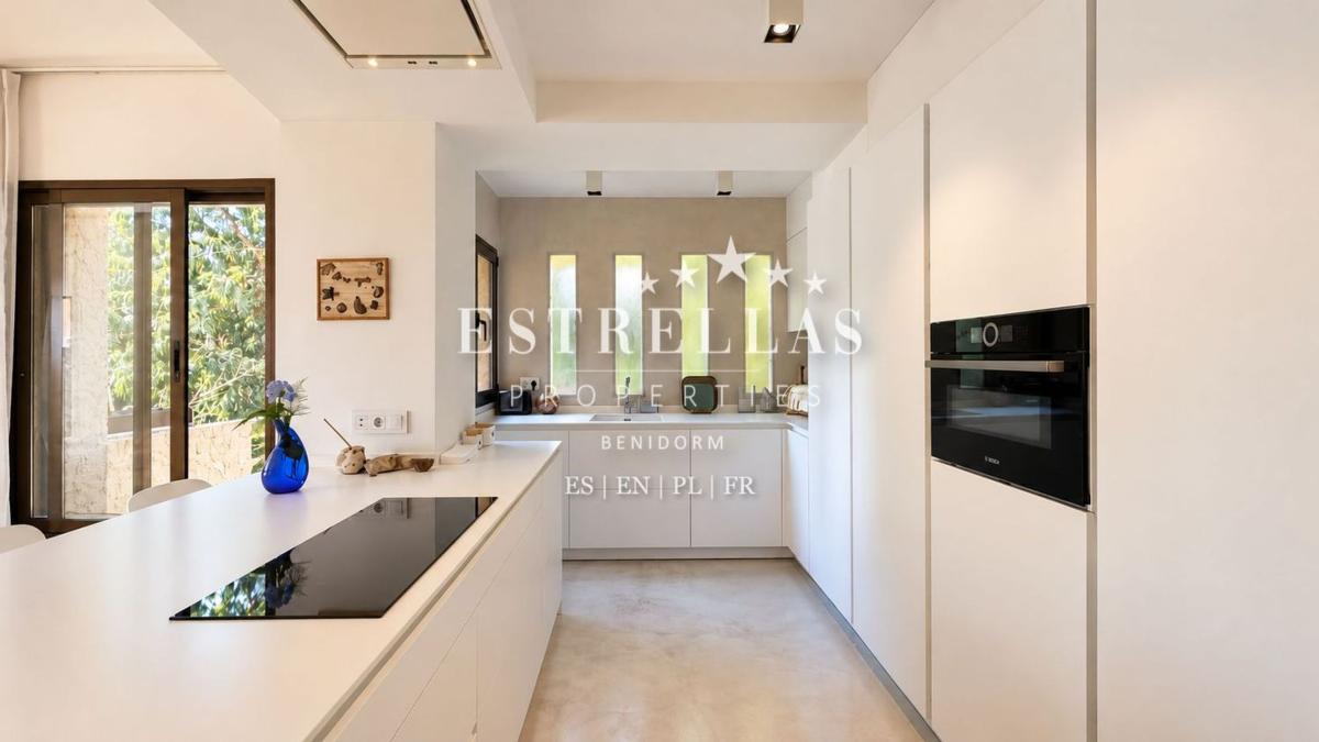 Venta de piso en Piso en Zona de Mascarat, Altea, Altea
 photo 3