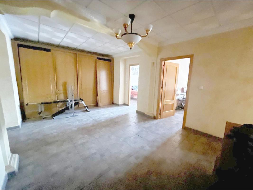 Properties for sale and rent in Spain photo 4