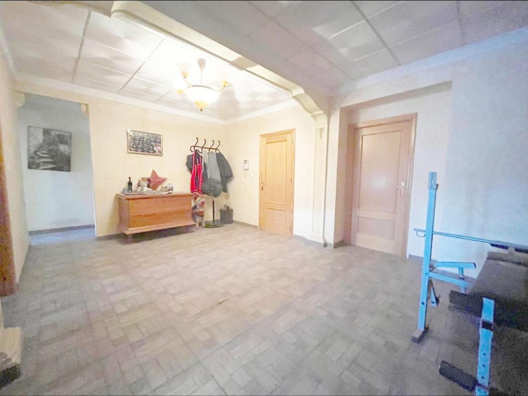 Properties for sale and rent in Spain photo 5