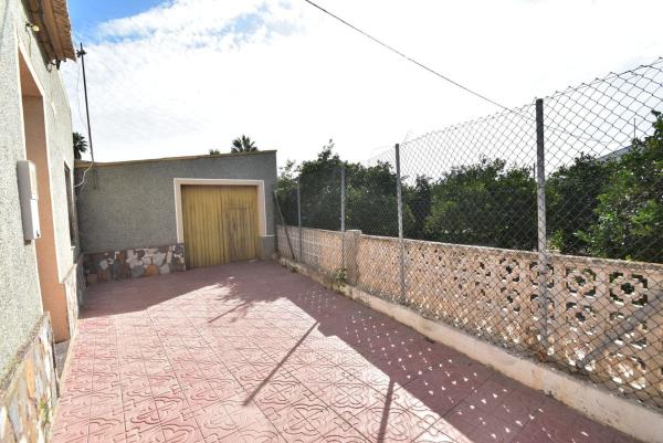 Частный шале на продаже в  Casa o chalet en Centro de la Ciudad Quesada, Rojales, Рохалес photo 3