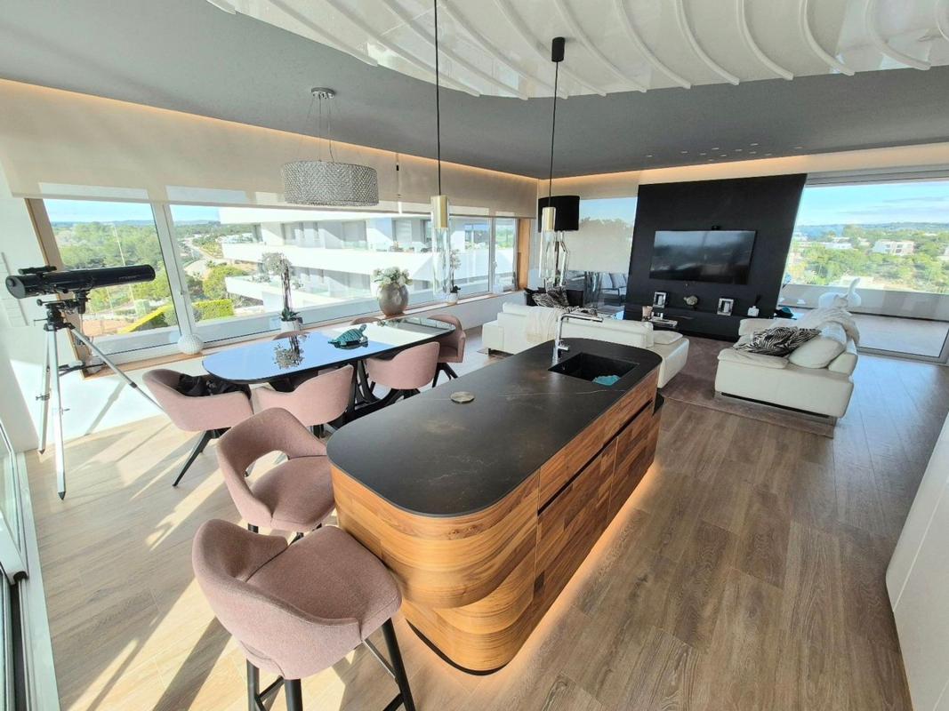 Продажа квартиры на Piso en Las Colinas Golf, Orihuela, Ориуэла
photo 1