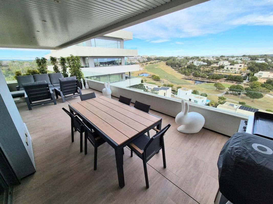 Продажа квартиры на Piso en Las Colinas Golf, Orihuela, Ориуэла
photo 2