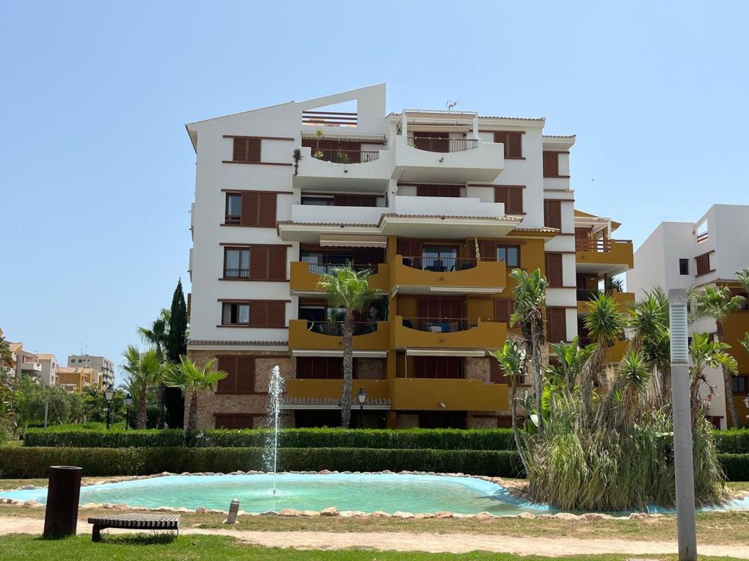 Sprzedaż mieszkania w Piso en Punta Prima, Orihuela, Orihuela
photo 1