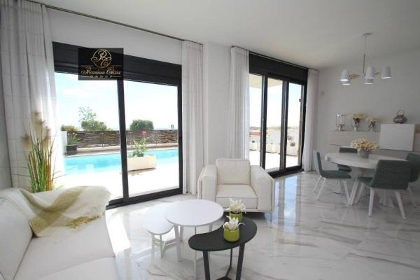 Independent chalet for sale in Casa o chalet en Ciudad de las Comunicaciones, San Miguel de Salinas, San Miguel de Salinas
 photo 3