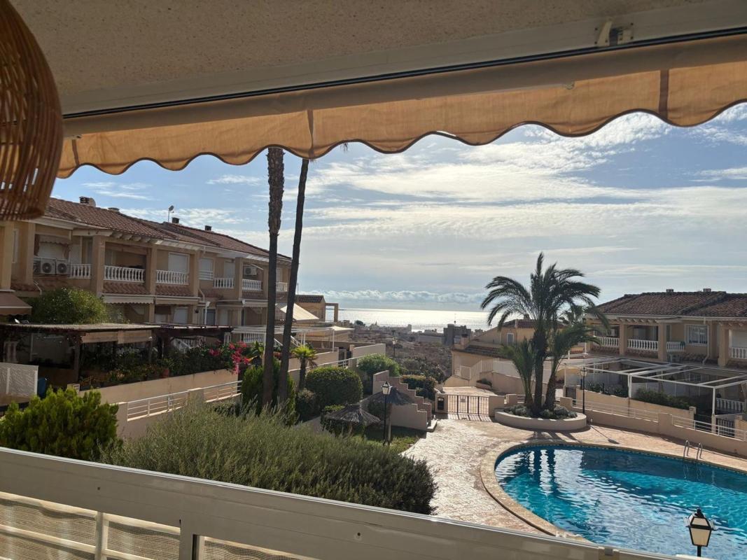 Продажа квартиры на Piso en Mar, 44, Calas de Santiago Bernabeu, Santa Pola, Санта Пола
photo 5