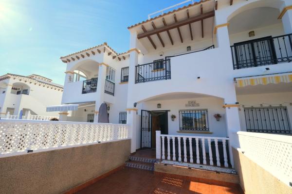 Chalet adosado en La Ciñuelica - Villa Rosa, Orihuela photo 1