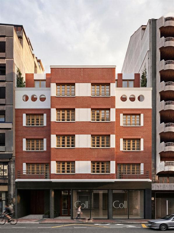 Obra nueva Uría 74 en Oviedo (Revista) photo 1