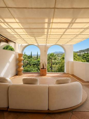 Duplex en venta en Dúplex en Calle Lago de los Cisnes, 1, Nagüeles, Marbella, Marbella thumbnail 2