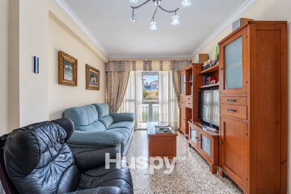 Sale of flat in Piso en Calle Nalón, San Alberto - La Alcubilla - Florisol, Málaga, Málaga
 photo 2