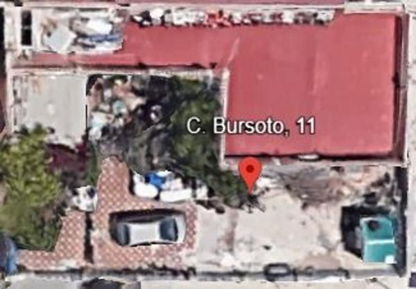 Casa o chalet independiente en Calle Bursoto, 11, Martiricos - La Roca, Málaga thumbnail 2