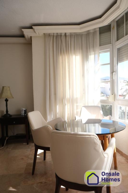 Продажа квартиры на Piso en Avenida Ramón y Cajal, Playa Bajadilla-Puertos, Marbella, Марбелла
photo 4