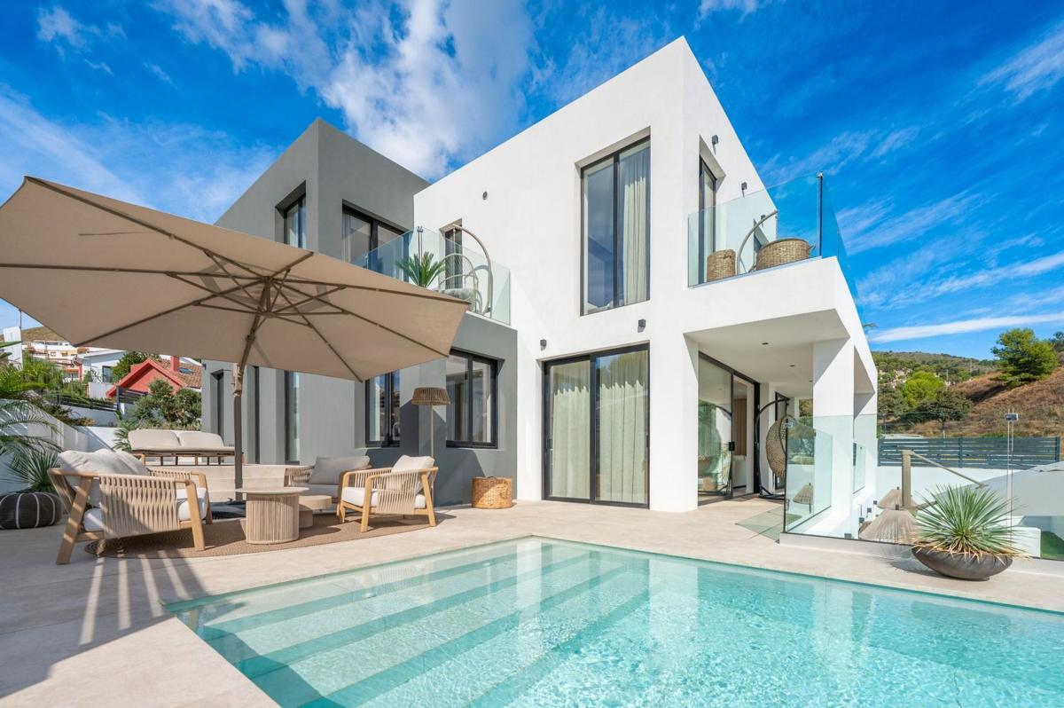 Properties for sale and rent in Spain photo 4