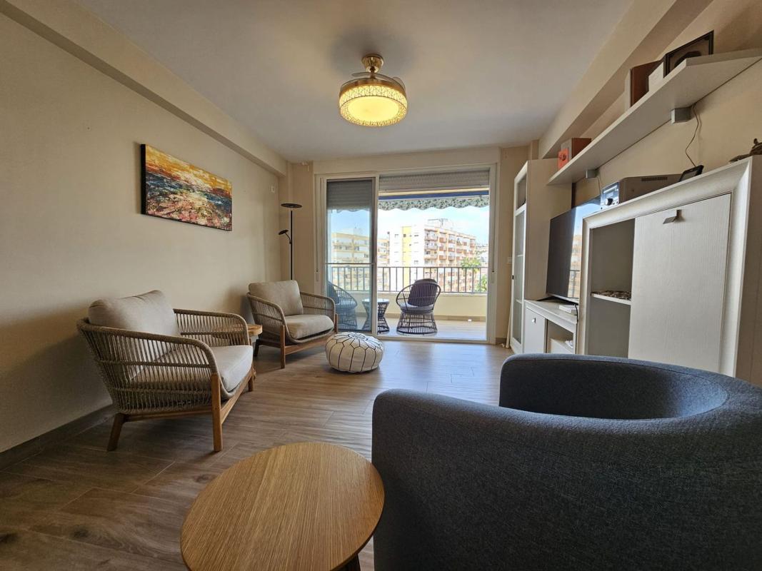 Sprzedaż mieszkania w Piso en Calle Infantes, 46, Poniente - Faro, Vélez-Malaga, Vélez-Málaga
photo 1
