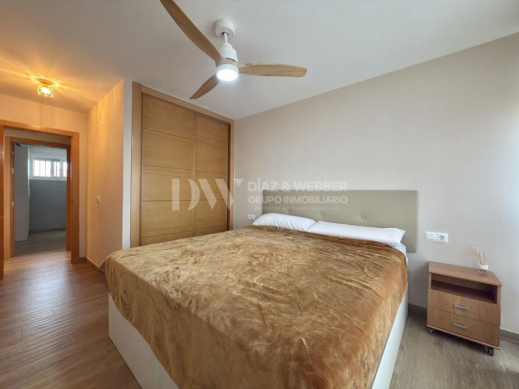 Sprzedaż mieszkania w Piso en Calle Infantes, 46, Poniente - Faro, Vélez-Malaga, Vélez-Málaga
photo 3
