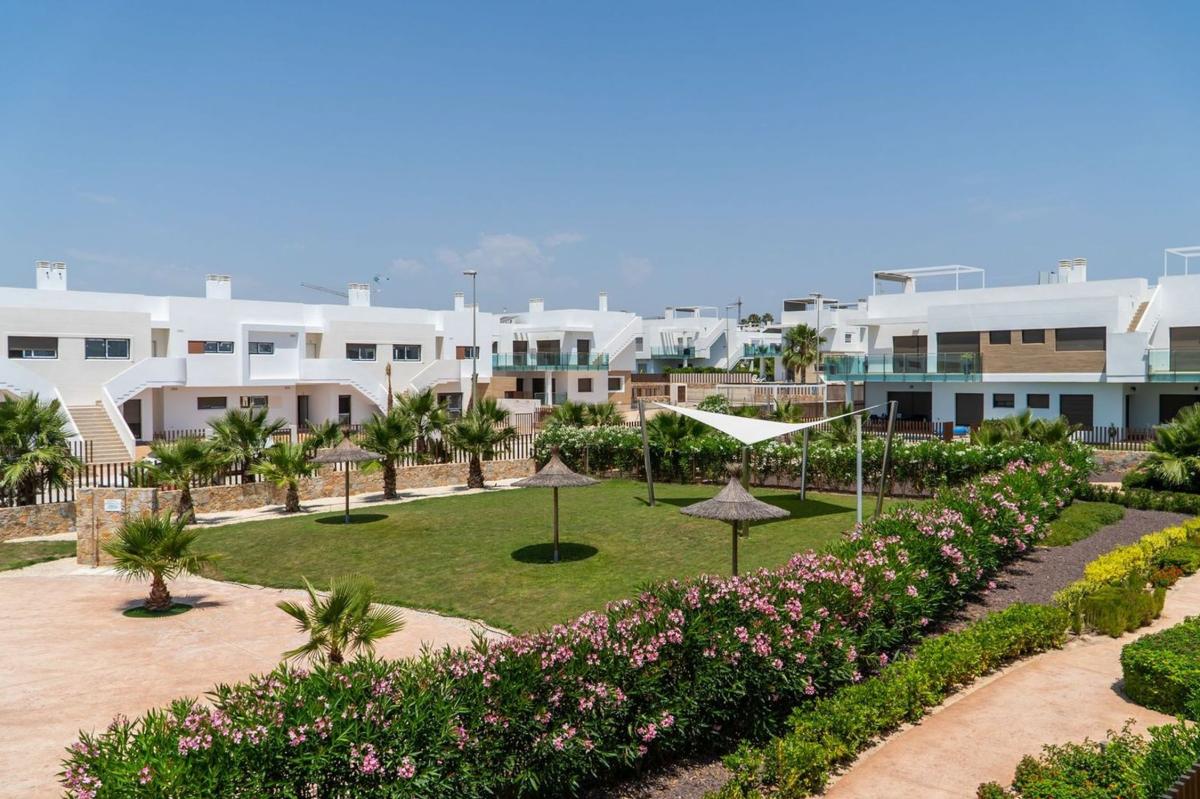 Obra nueva Capri -  Bungalows en Orihuela (Revista) photo 2