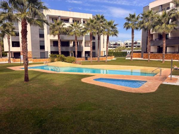 Продажа квартиры на Piso en Calle Lagos de Covadonga, 8, Zona Lago - Los Almendros, Orihuela, Ориуэла
 photo 2