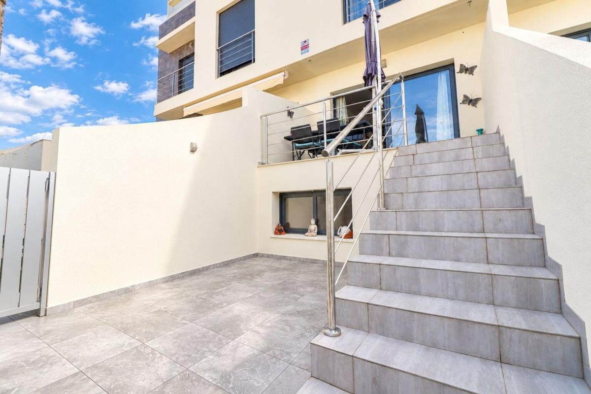 Продажа отдельного шале в Casa o chalet en Benijofar, Бенихофар photo 2
