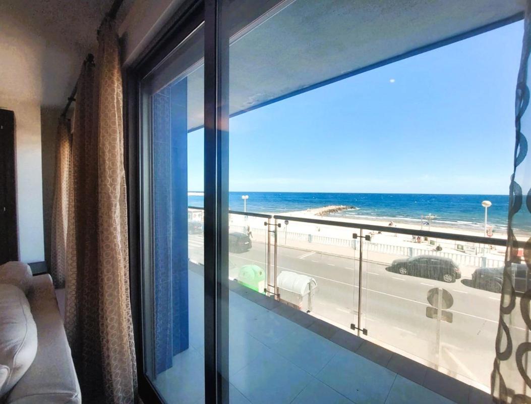 Sale of apartment in Beach of the Crazies, Torrevieja
 photo 4