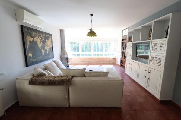 Independent chalet for sale in Villamartín, Orihuela
 photo 3