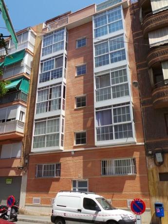Продажа квартиры на Piso en Calle d'Isaac Albéniz, Carolinas Bajas, Alicante / Alacant, Аликанте / Алакант
 photo