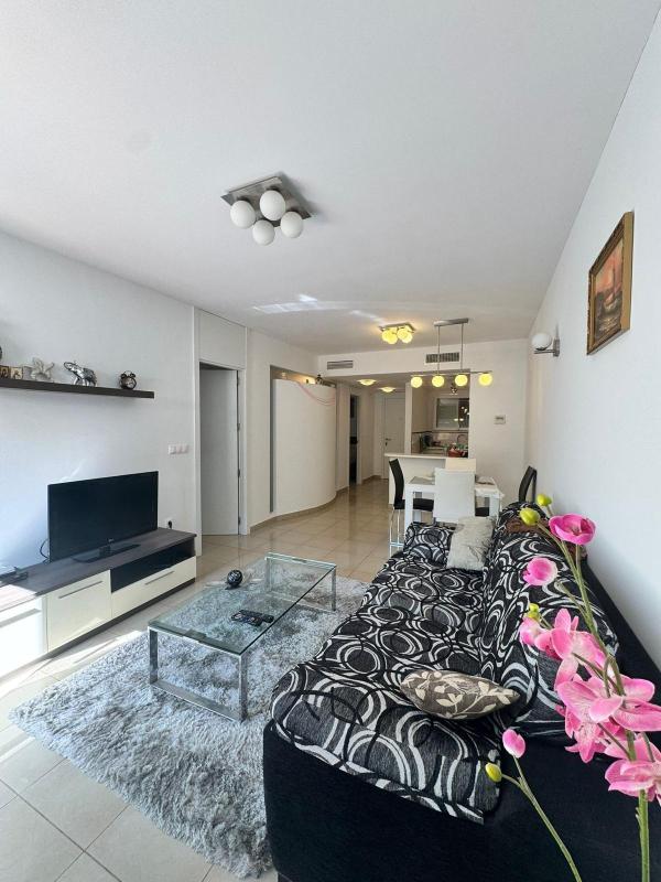 Precioso apartamento en planta baja con jardín privado, terraza y piscina en Orihuela Costa, Ориуэла
 photo 5