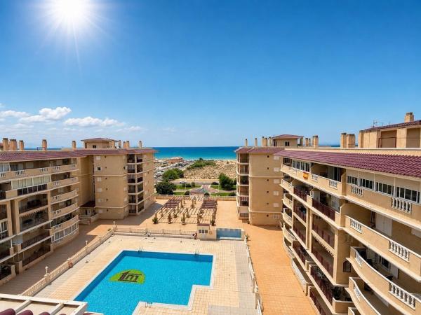 Sale of flat in Piso en Avenida Bélgica, 2 b, Cañada del Molino, Torrevieja, Torrevieja
thumbnail 2
