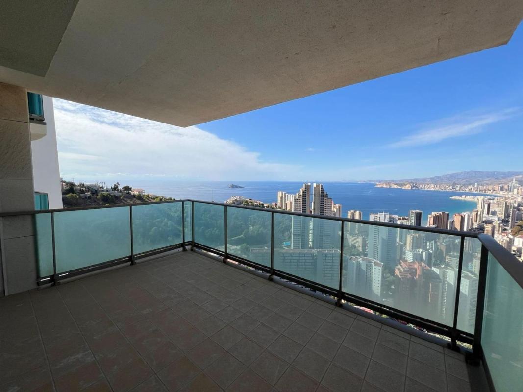 Продажа квартиры на Piso en Zona Sierra Helada, Benidorm, Бенидорм
photo 3
