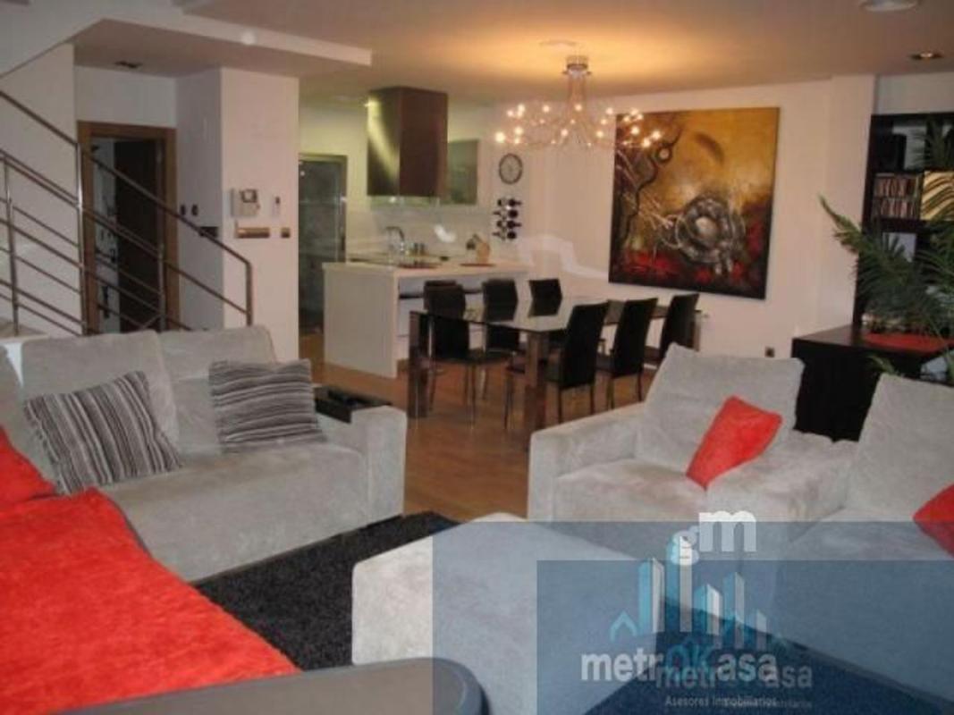 Budynek Mieszkalny o powierzchni 236m2 na sprzedaż w Elche / Elx photo 3