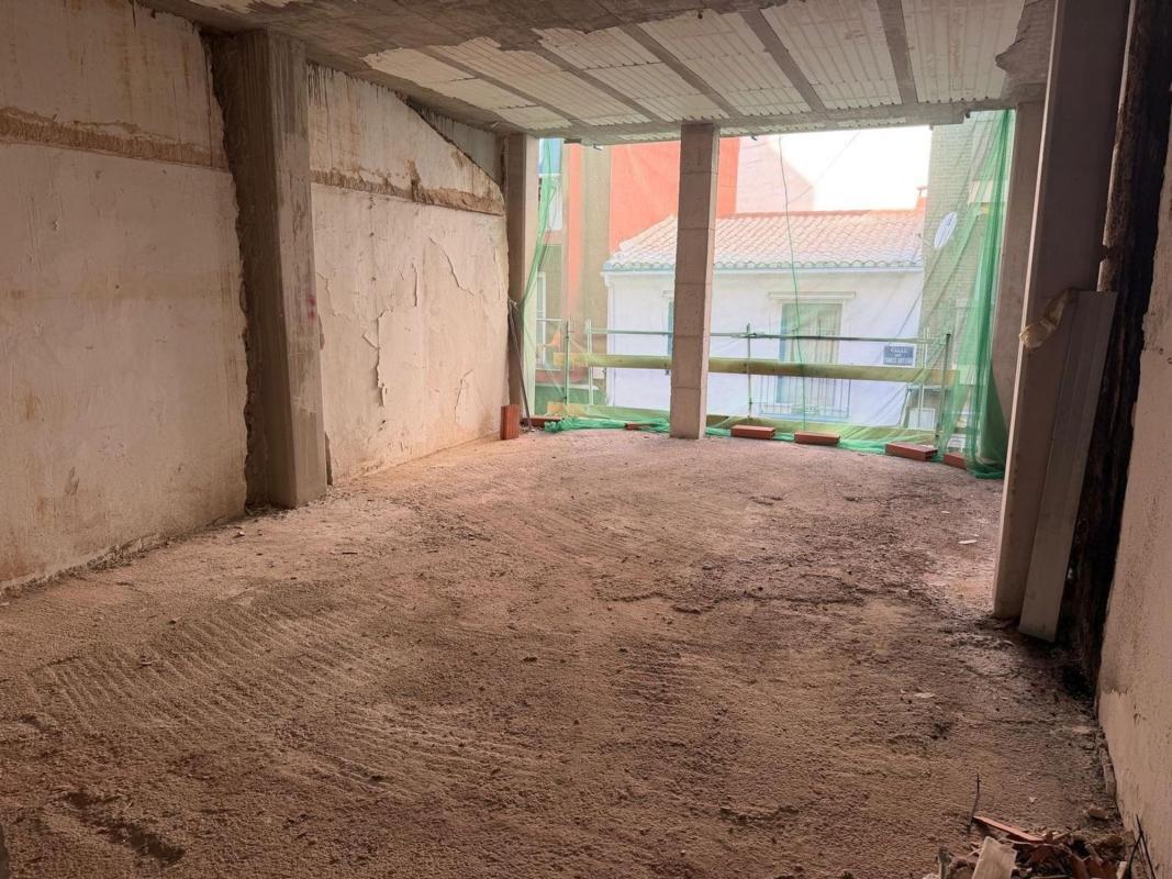 Edificio de 400m2 en venta en Benidorm photo 4