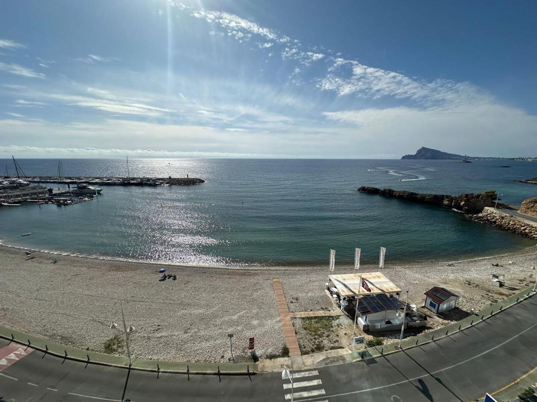 Продажа квартиры на Piso en Zona de Mascarat, Altea, Алтея
 photo 2