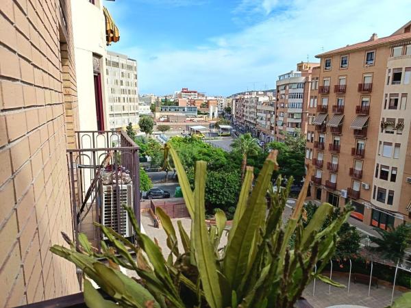 Продажа квартиры на Piso en Altozano, Alicante / Alacant, Аликанте / Алакант
thumbnail 2