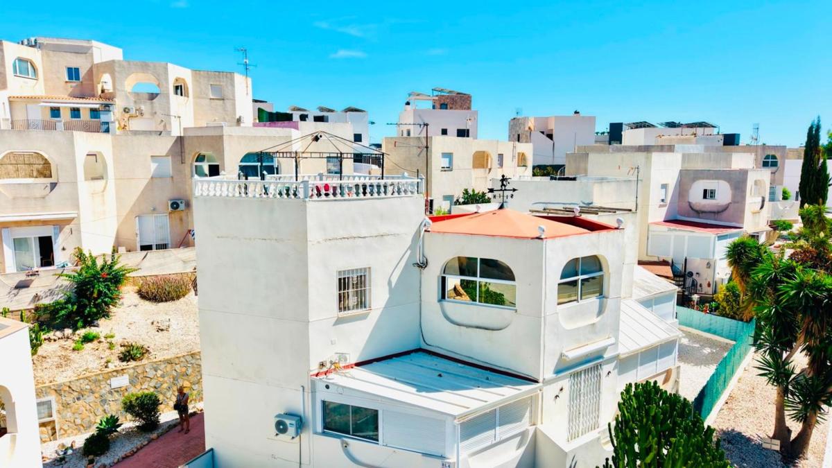 Venta de piso en Piso en Centro, San Miguel de Salinas, San Miguel de Salinas
photo 2