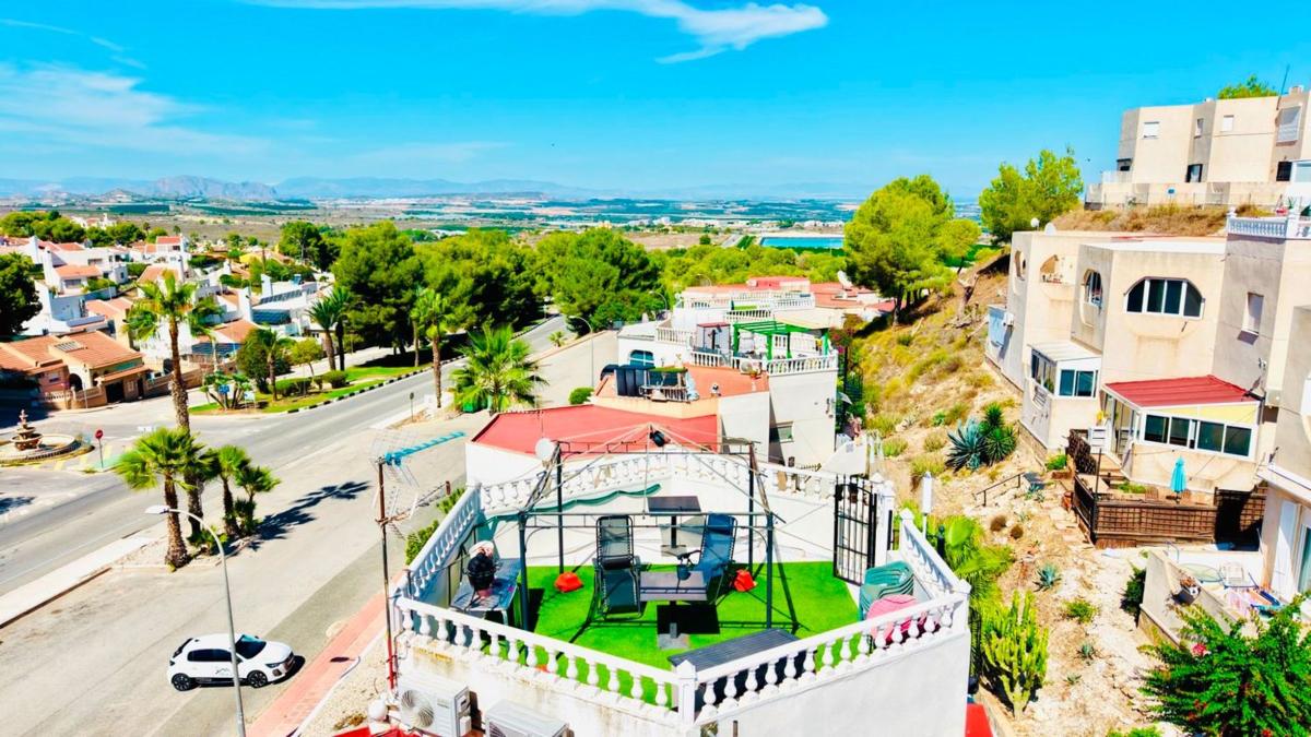 Venta de piso en Piso en Centro, San Miguel de Salinas, San Miguel de Salinas
photo 3