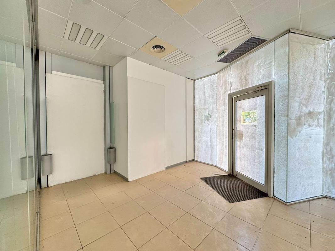 Недвижимость на продажу и в аренду в Испании photo 3
