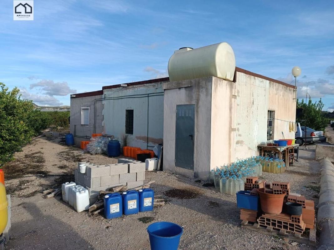 Terreno en venta en Jacarilla, Alicante photo 3