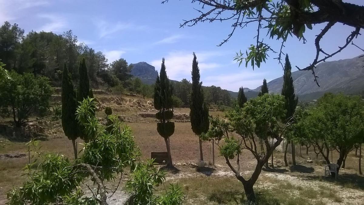 Terreno en venta en Benissa, Alicante photo 1