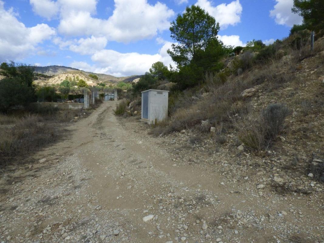 Terreno en venta en Relleu, Alicante photo 4