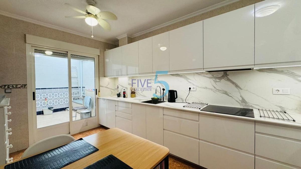 Продажа отдельного шале в Casa o chalet en Benijofar, Бенихофар photo 4