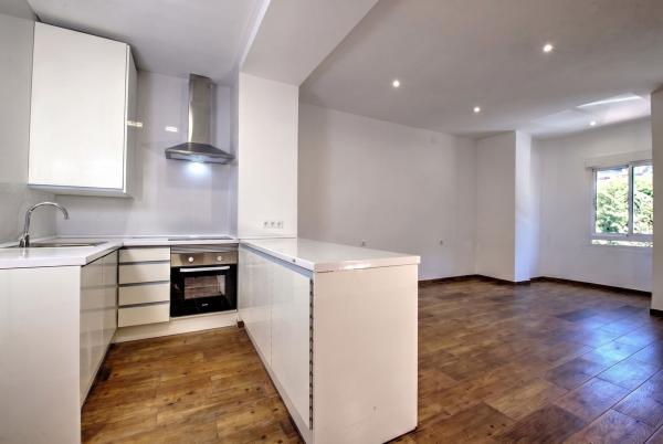 Venta de piso en Piso en Plaza Navarro Rodrigo, Benalúa, Alicante / Alacant, Alicante / Alacant
thumbnail 2