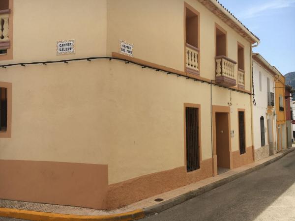 Casa de pueblo en Calle del Forn, 1, Alcalalí thumbnail 2