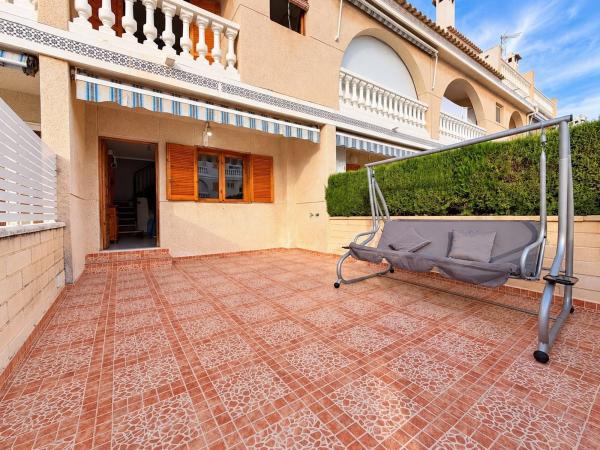 Chalet pareado en Tamarit - Playa Lissa, Santa Pola photo 4