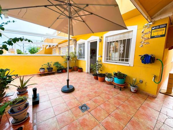 Sale of flat in Piso en Los Europeos, Torrevieja, Torrevieja
thumbnail 3