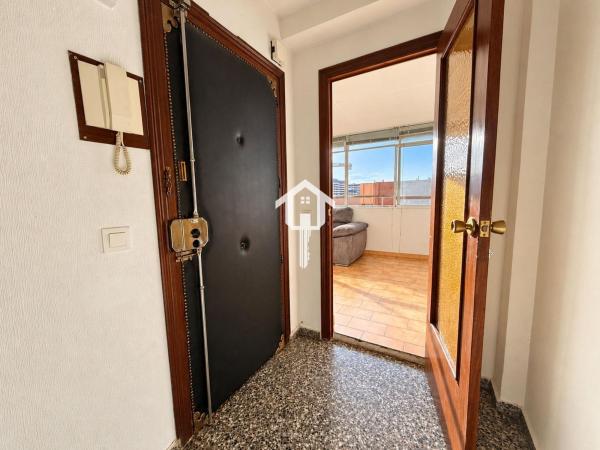 Penthouse for sale at  Ático en Calle de los Doscientos, Benalúa, Alicante / Alacant, Alicante photo 2