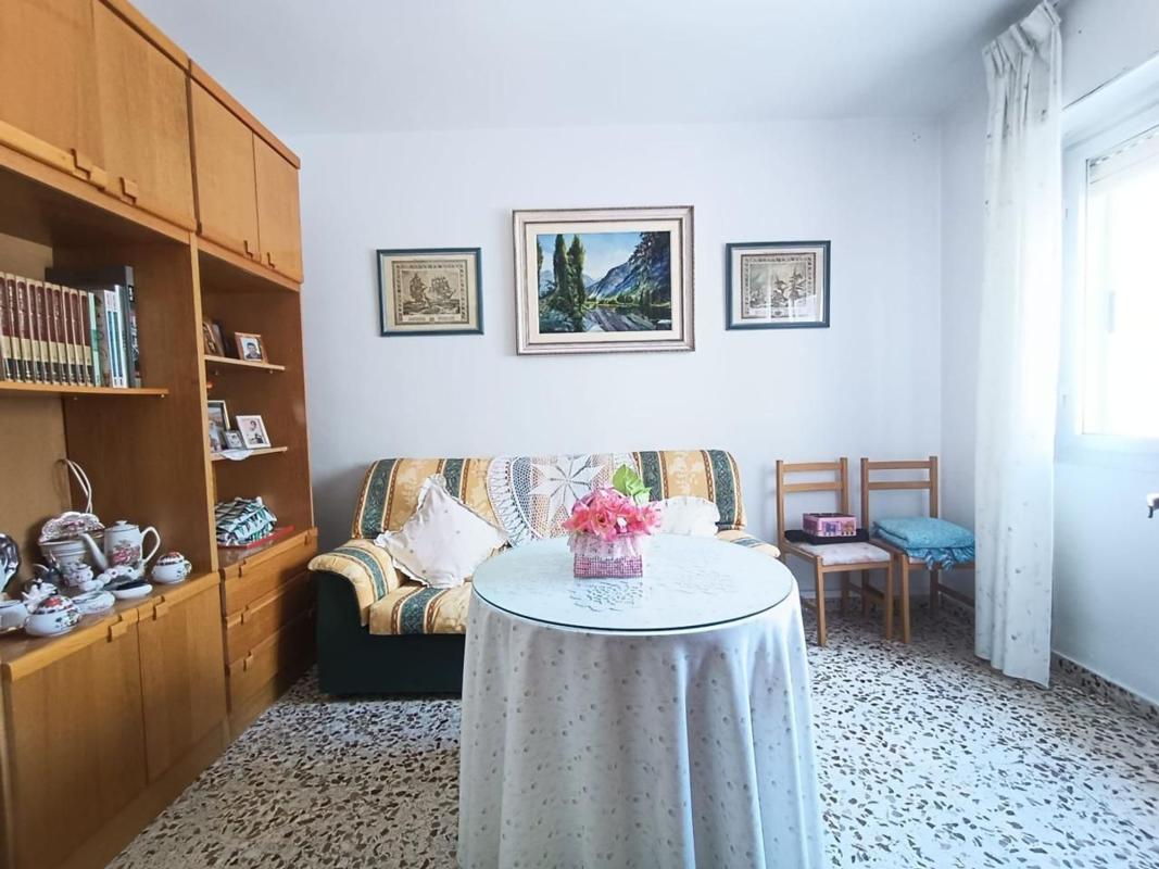 Недвижимость на продажу и в аренду в Испании photo 3
