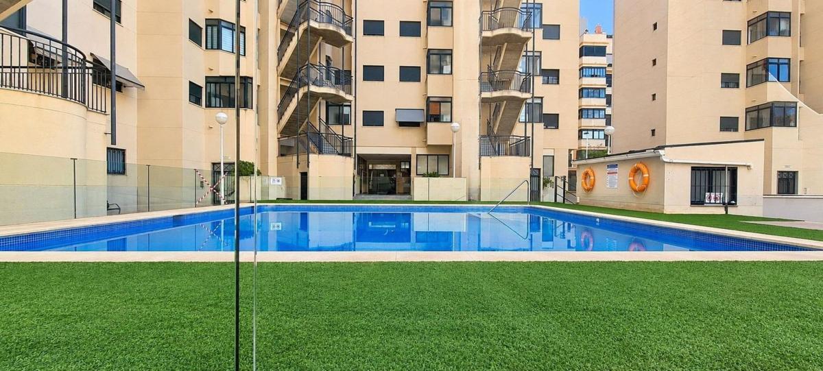 Продажа квартиры на Piso en Zona Universidad, Elche / Elx, Эльче / Эльх
photo 1