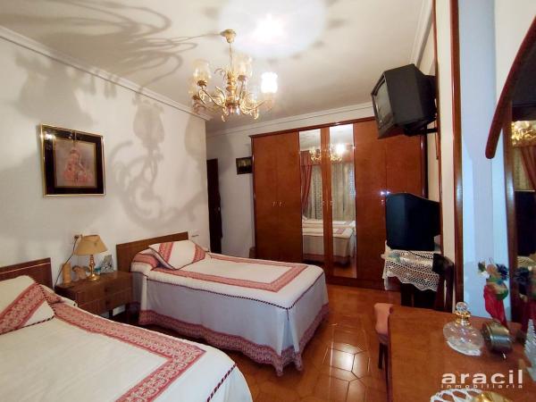 Продажа квартиры на Piso en Barri Santa Rosa, Alcoy / Alcoi, Алкой
thumbnail 3